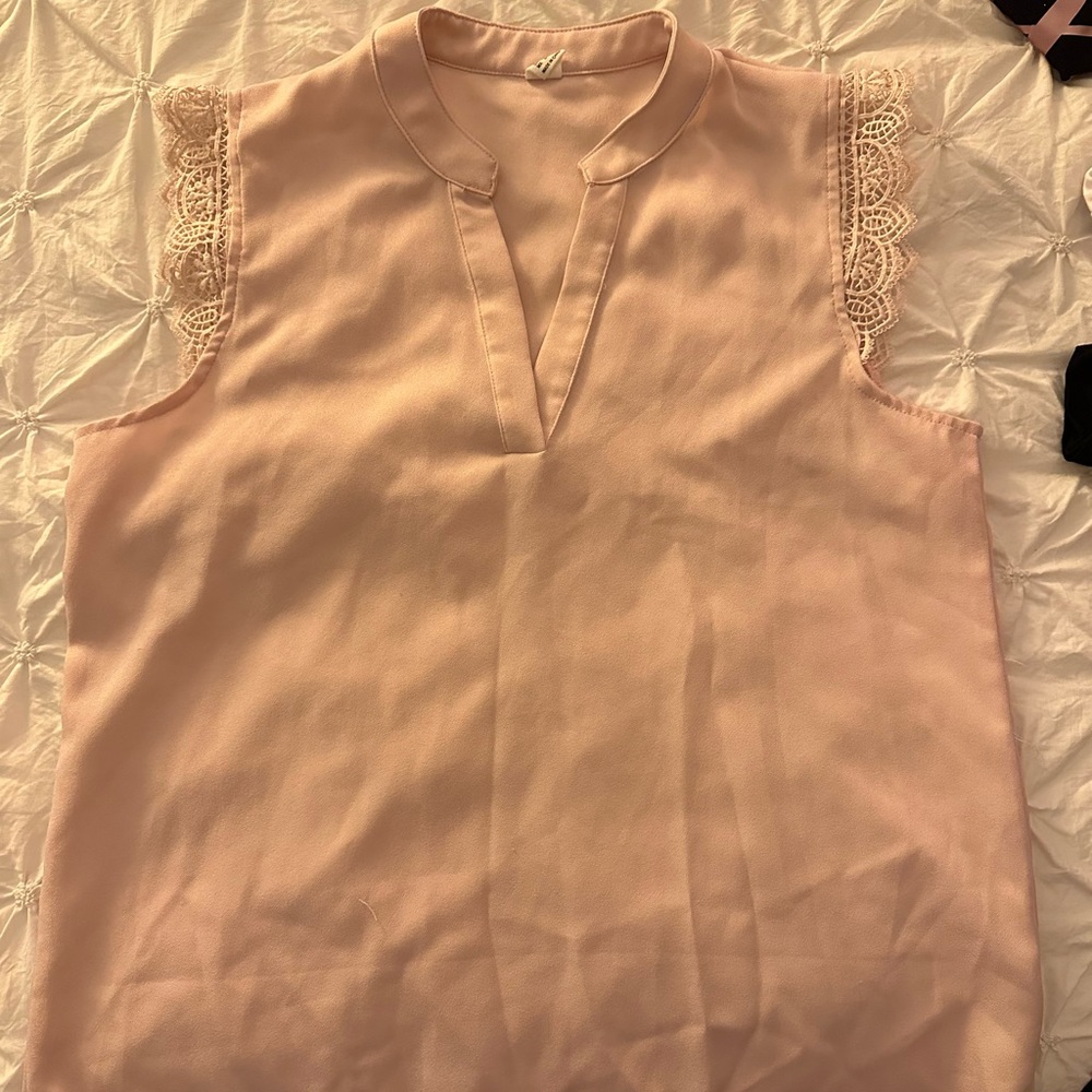 Sleeveless Elegant Blouse